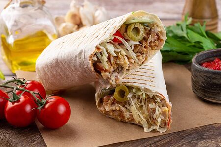 Итальянский донер с соусом песто