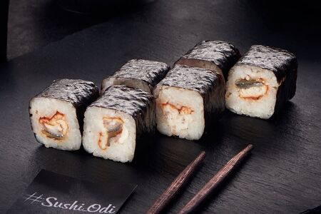 Мини ролл Угорь