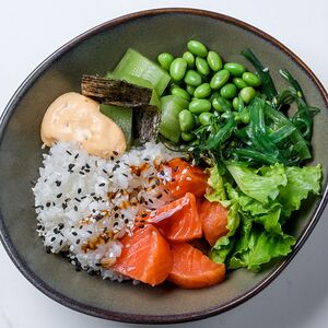 Поке с лососем