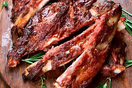 Пикантные свиные ребрышки