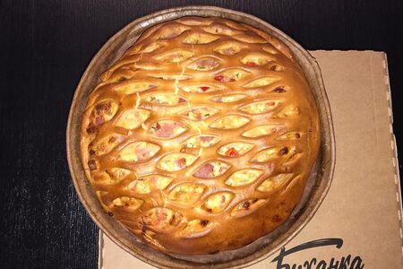 Пирог с ветчиной и сыром