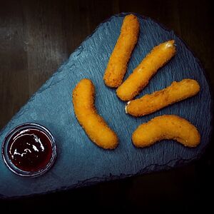 Сырные палочки