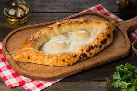 Хачапури по-аджарски
