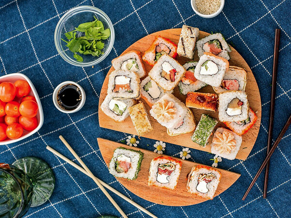 Сакура суши