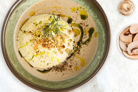 Крем-суп из белых грибов