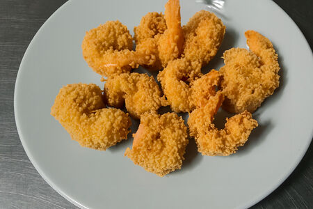 Тигровые креветки в кляре