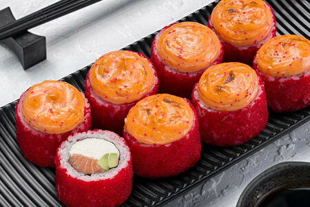 Запеченный спайси с лососем 8 шт