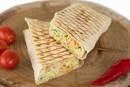 Шаурма Mix mini в пшеничном лаваше