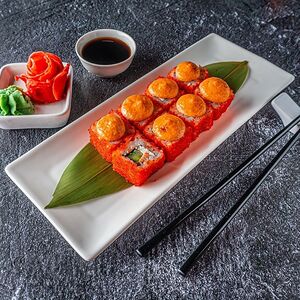 Запеченный ролл с лососем 8 шт