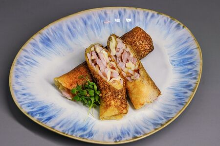 Блины с ветчиной и сыром