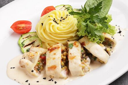 Кальмар фаршированный