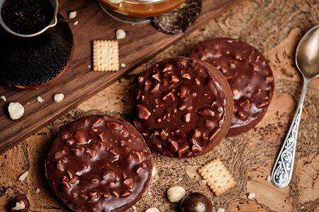 Тарталетка Сникерс