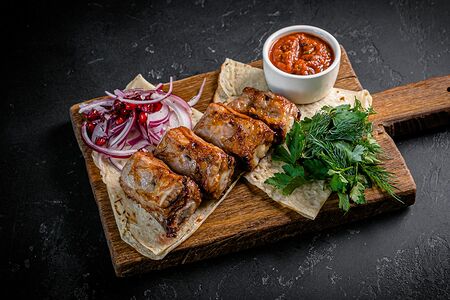 Шашлык из свиных ребрышек