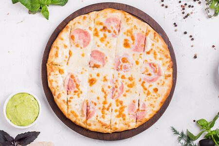 Ветчина и грибы L