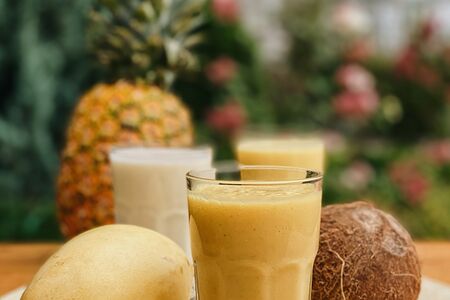 Смузи Манго с кокосовым молоком