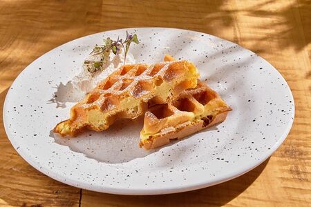 Венские вафли классические с кокосовым шантильи