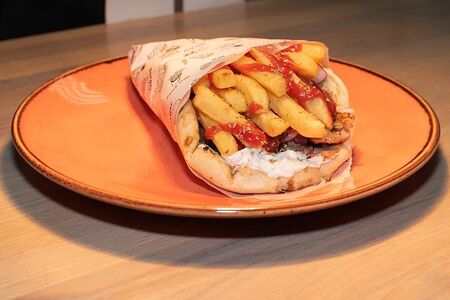 Гирос с питой и свининой