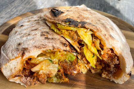 Пуча с сальсиччей