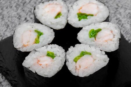 Ролл Эби маке