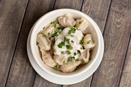 Пельмени ручной лепки отварные