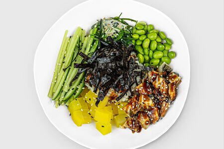 Поке с угрем 