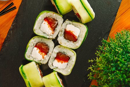 Фреш ролл с лососем