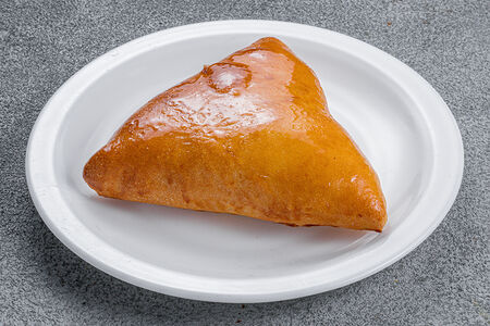 Пиражок с капустой