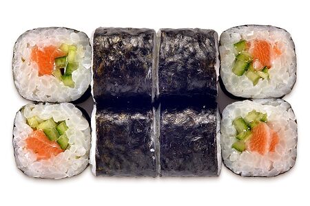 Лосось-огурец маки