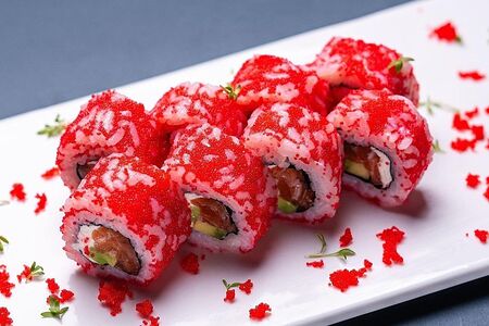 Ролл Калифорния с семгой