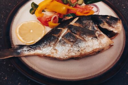 Дорадо на гриле