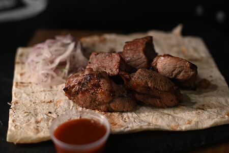 Шашлык из cвинoй шеи