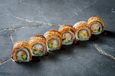 Ролл Креветка темпура с Угрем