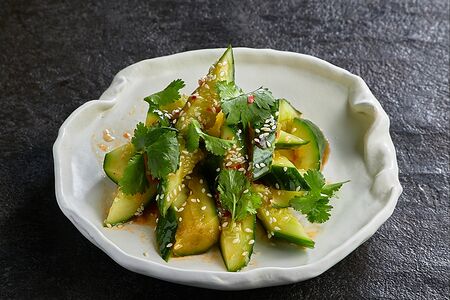 Битые огурцы по-вьетнамски