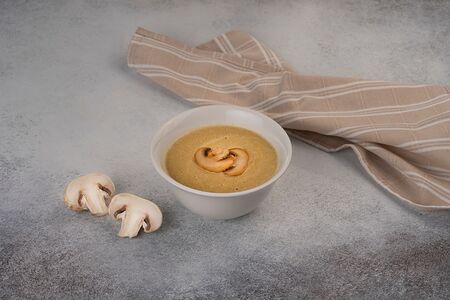 Крем-суп из шампиньонов