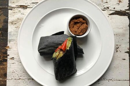 Буррито с фалафелем