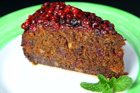 Брусничный пирог