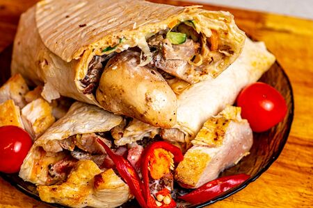 Шаверма в лаваше с куриным шашлыком