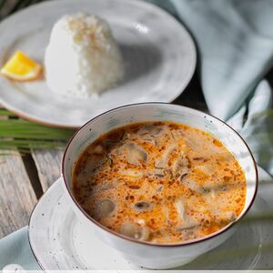 Том ям с рисом