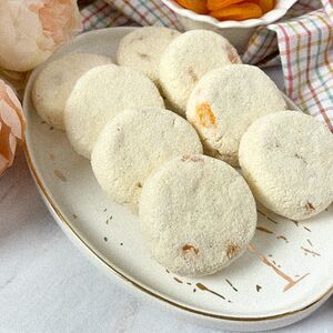 Сырники с курагой 