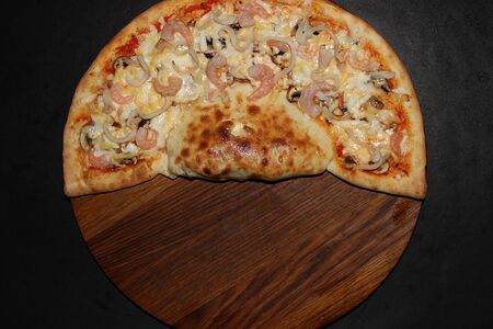 Кальцоне Морская