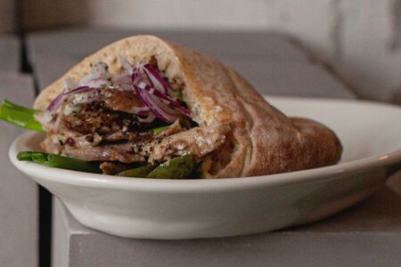 Пита с швармой из индейки