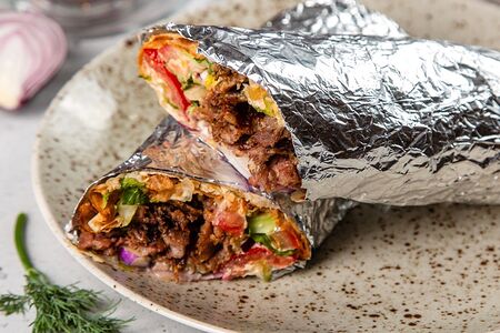 Дёнер в лаваше Овощной с фалафелем