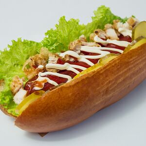 Хот-дог с курицей