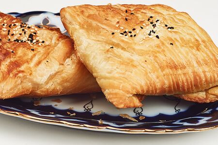 Самса из курицы с сыром