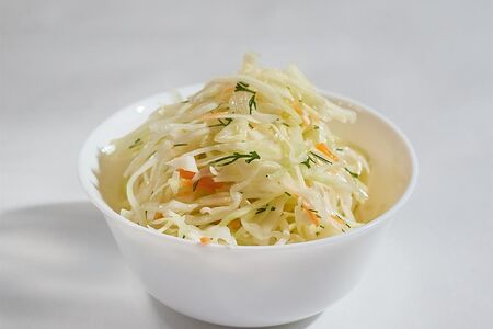 Салат с капустой
