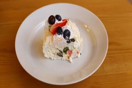 Меренговый рулет