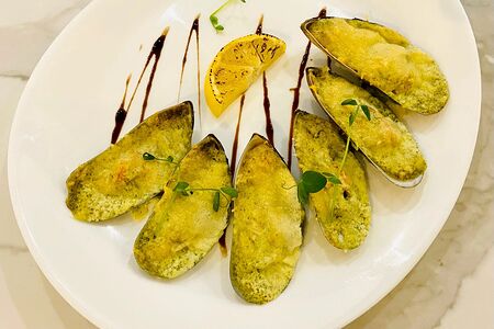 Мидии Четыре сыра