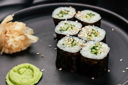 Ролл Классика с огурцом