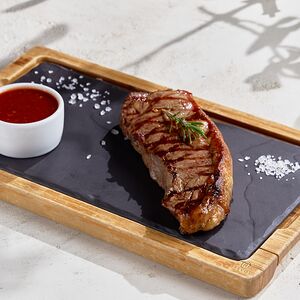 Стриплойн стейк