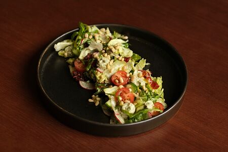 Салат Зеленый с авокадо